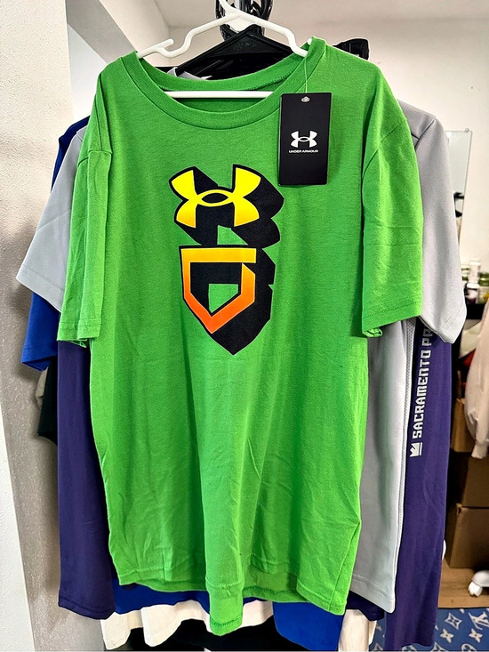 Under Armour Other - Under Armour Youth Big Logo Graphic T-Shirt Green & Black Boys YL